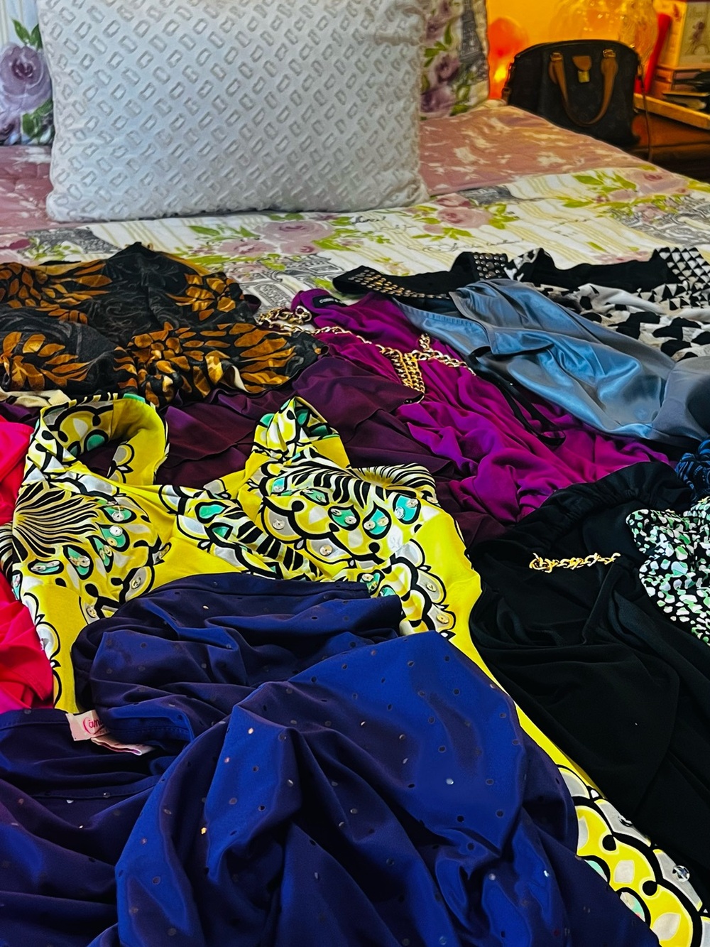 Lot of 20 women blouses various brands and Sizes